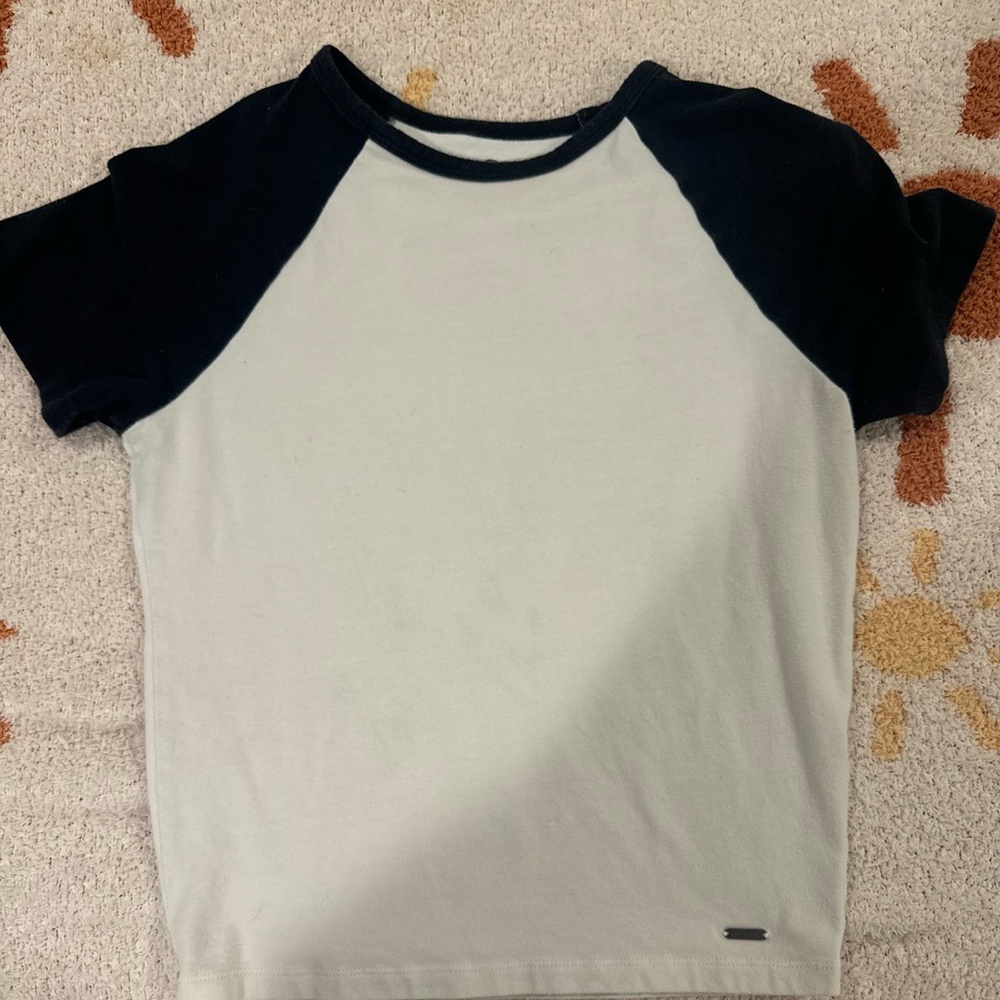 Hollister Short Sleeve Tee in Classic White